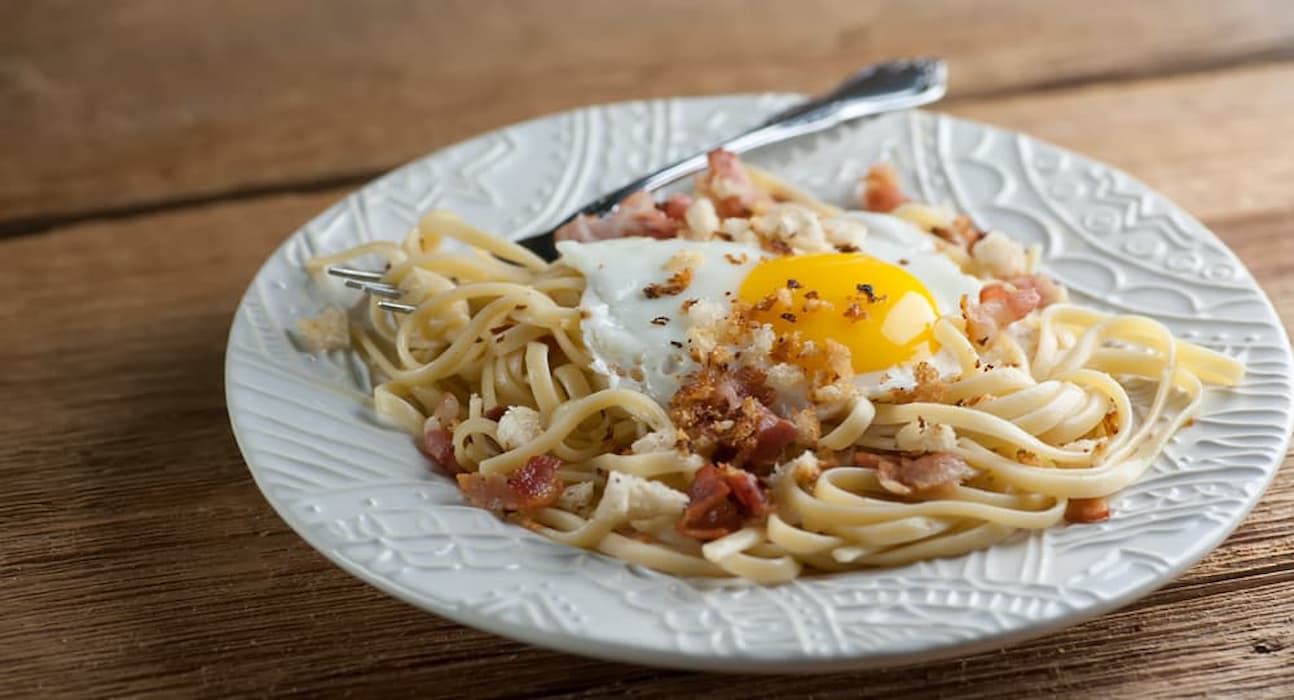  Tuna Pasta Salad with Egg 