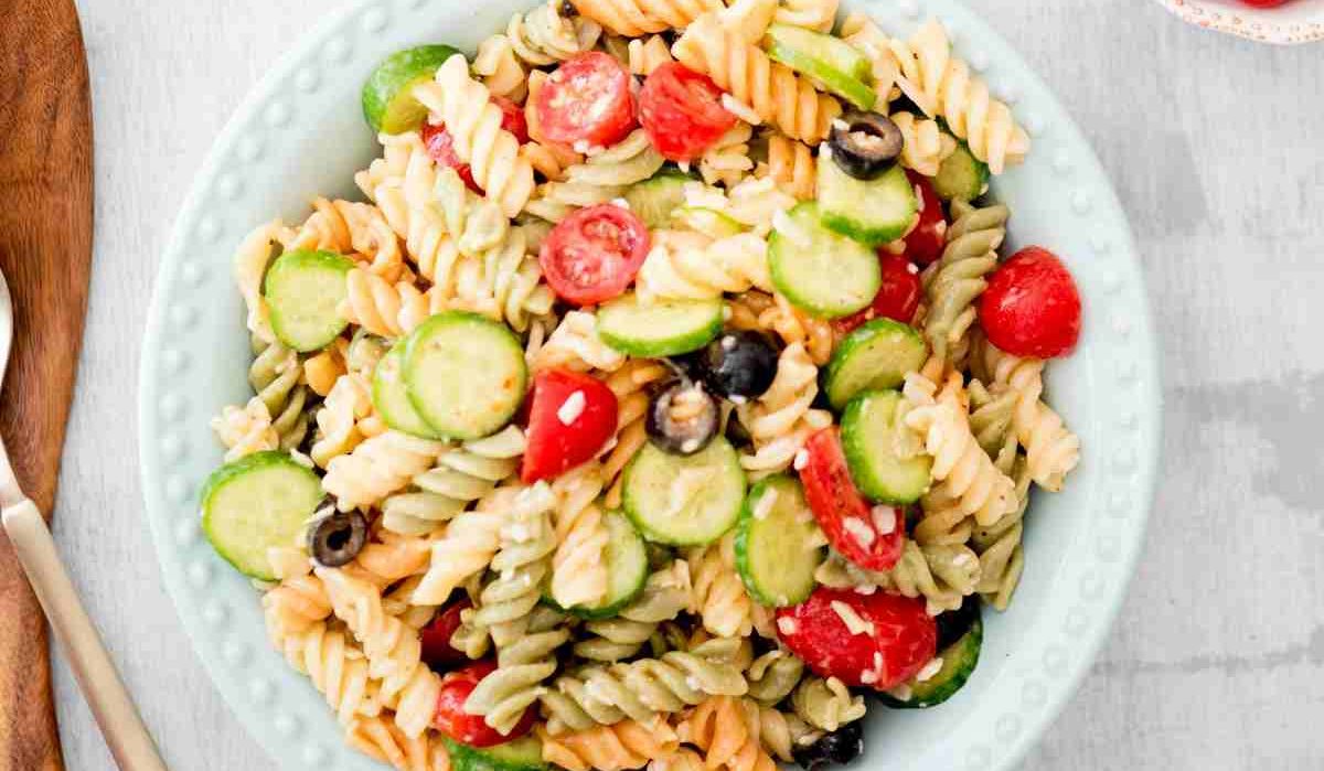  Italian Rigatoni Pasta Salad 