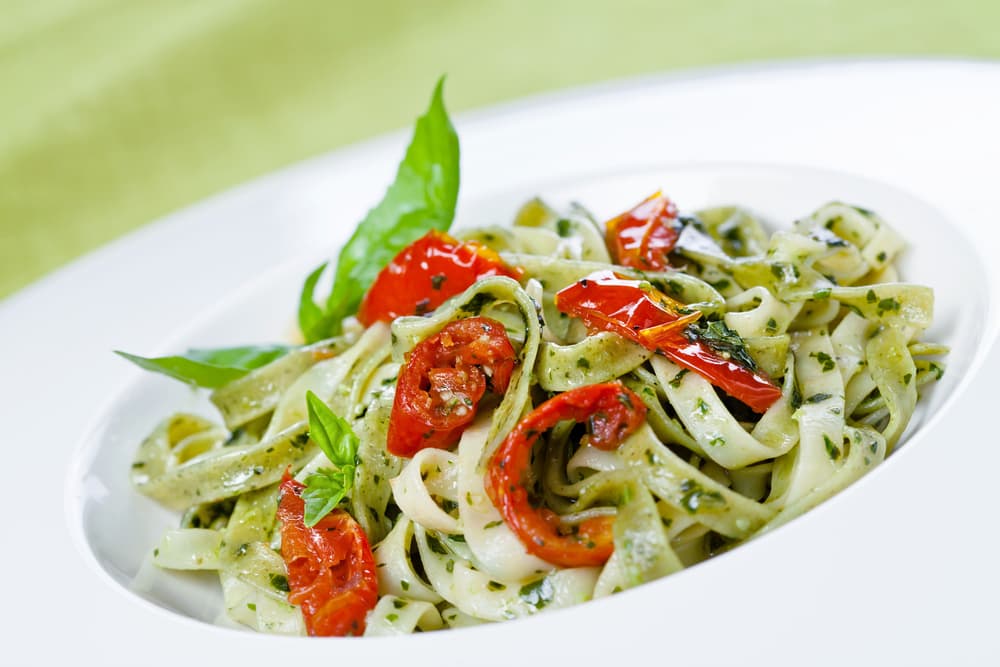  Pesto Pasta Salad with Sundried Tomatoes 